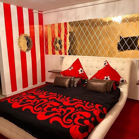 Garsoniera Mihaela Apartment เดวา ภายนอก รูปภาพ